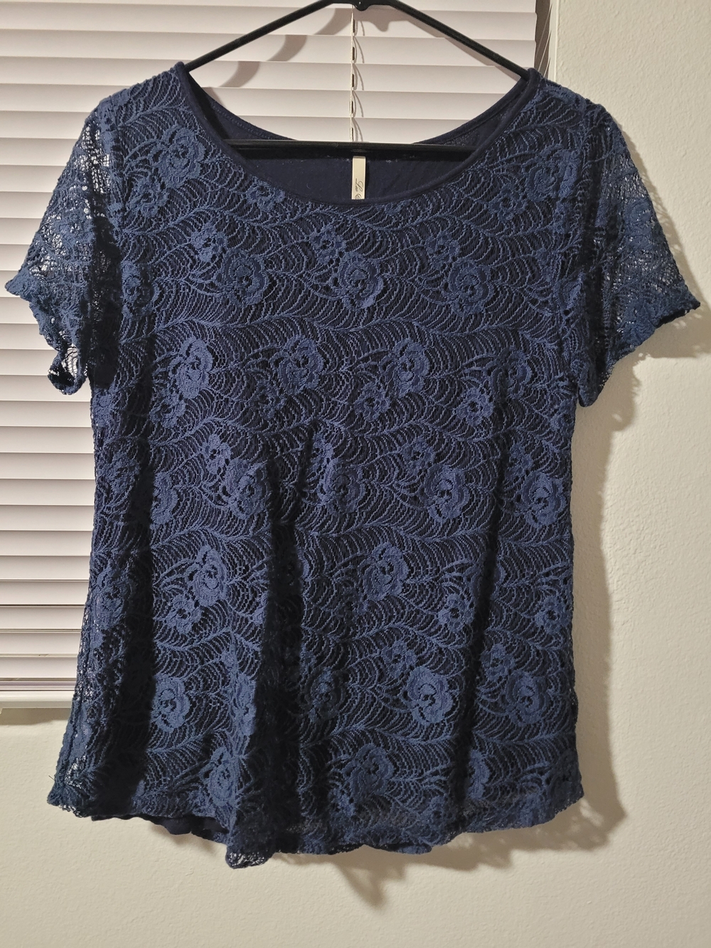 Leo & Nicole Navy Floral Lace Short Sleeve Blouse